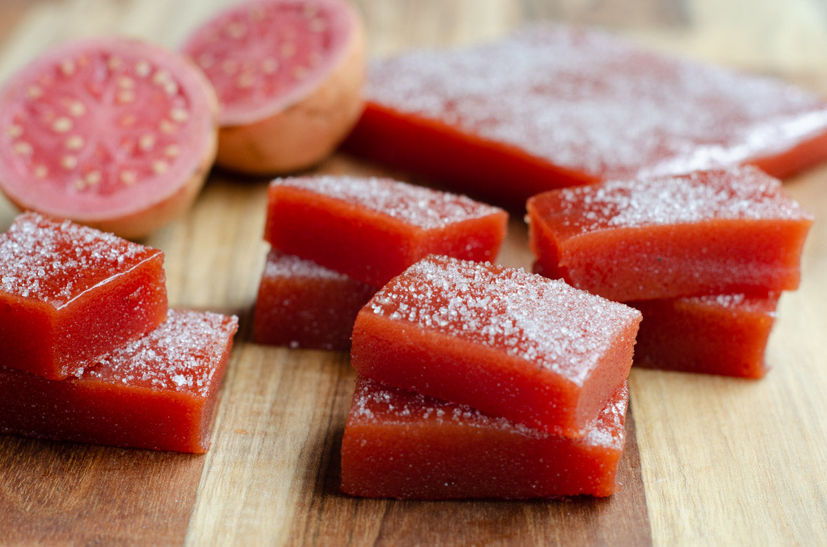 Bocadillo de Guayaba – Dulce de Guayaba Colombiano